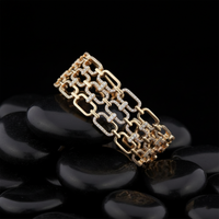 Singular Diamond Bangle Bracelet in 14K Yellow Gold