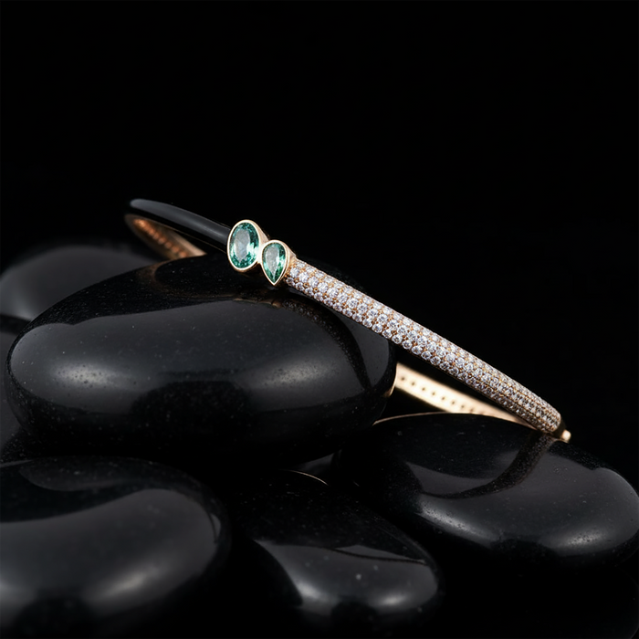Supreme Diamond Bangle Bracelet in 14K Yellow Gold