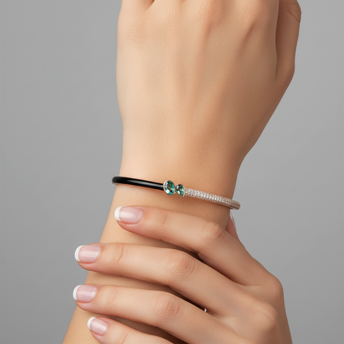 Supreme Diamond Bangle Bracelet in 14K Yellow Gold