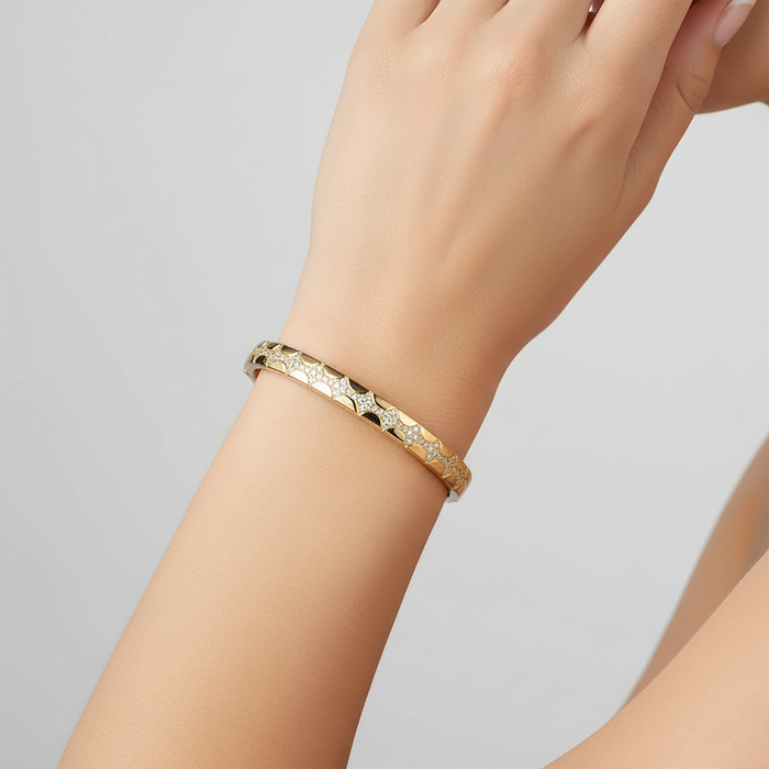 Radiant Stream Diamond Bangle Bracelet in 14K Yellow Gold