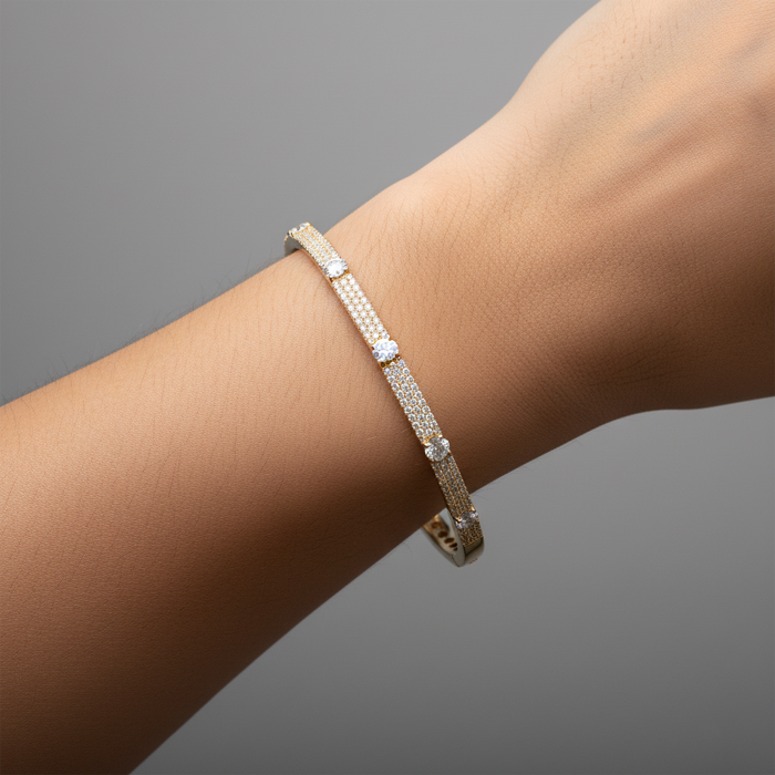 Regal Round Diamond Bangle Bracelet in 14K Yellow Gold