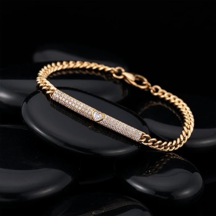 Diamond Heart Bar Curb Chain Bracelet in 14K Gold