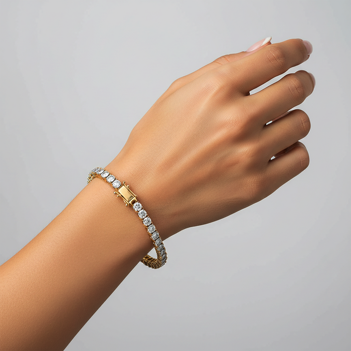 Prong Set Round Diamond Tennis Bracelet in 14K Yellow Gold