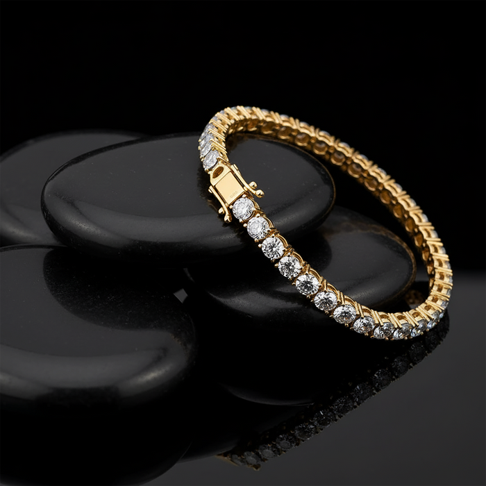 Prong Set Round Diamond Tennis Bracelet in 14K Yellow Gold