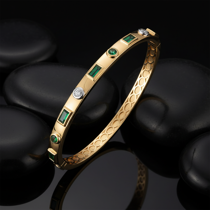 Jade Eclipse Emerald Cut Bracelet in 14K Yellow Gold