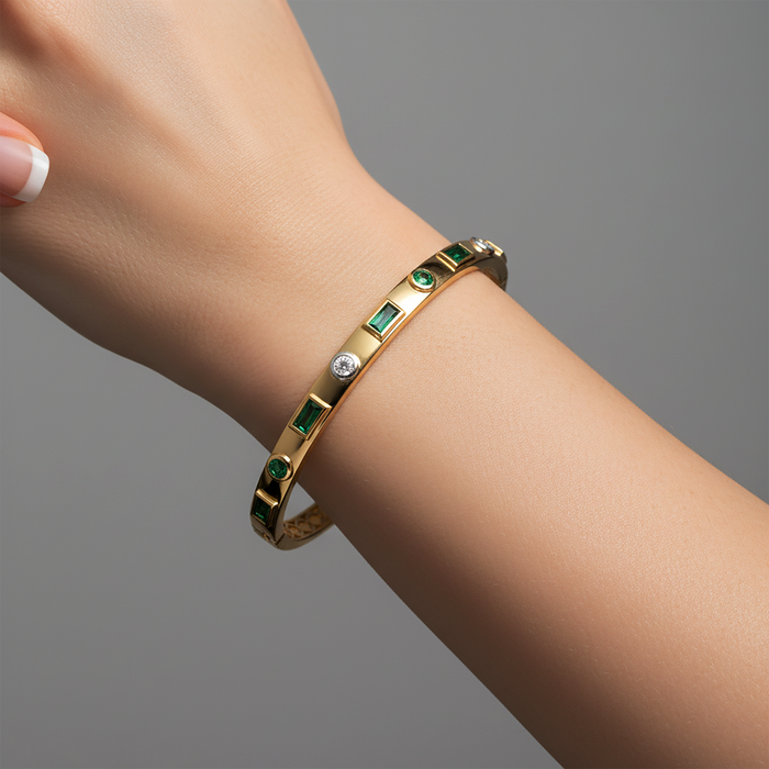Jade Eclipse Emerald Cut Bracelet in 14K Yellow Gold