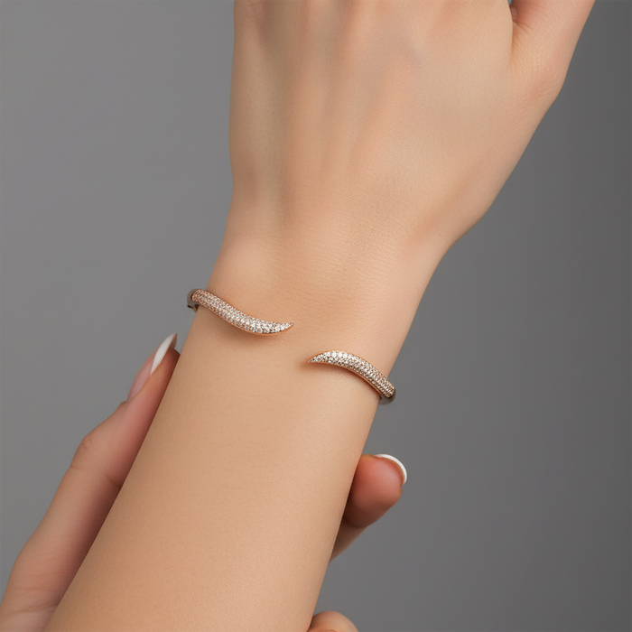 Leaflight Harmony Marquise Diamond Bracelet in 14K Yellow Gold