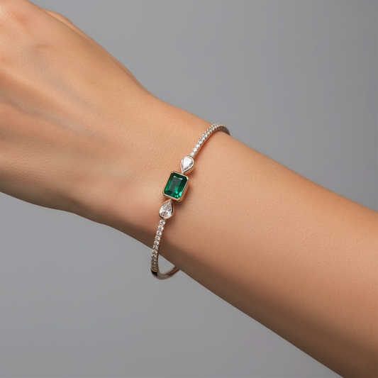 Diamond Zenith Bangle Bracelet in 14K Yellow Gold