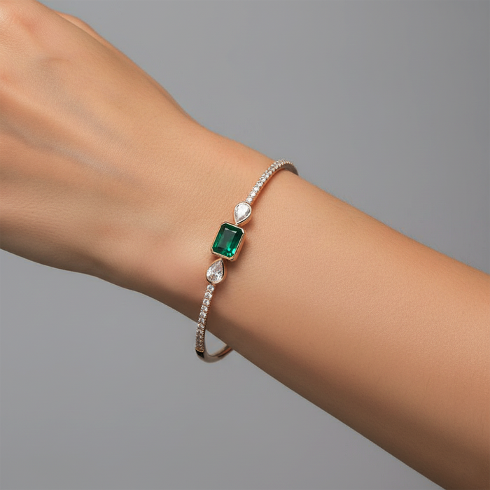 Diamond Zenith Bangle Bracelet in 14K Yellow Gold