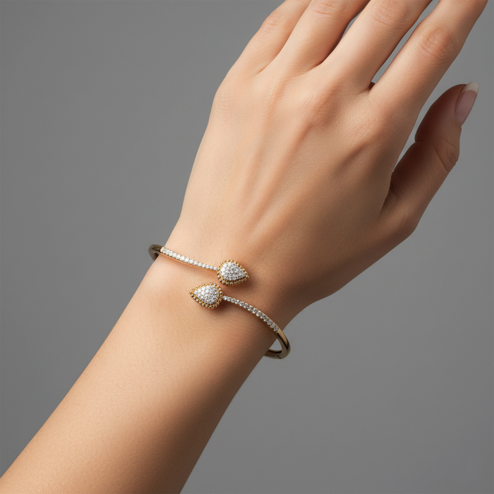 Diamond Nova Bangle Bracelet in 14K Yellow Gold