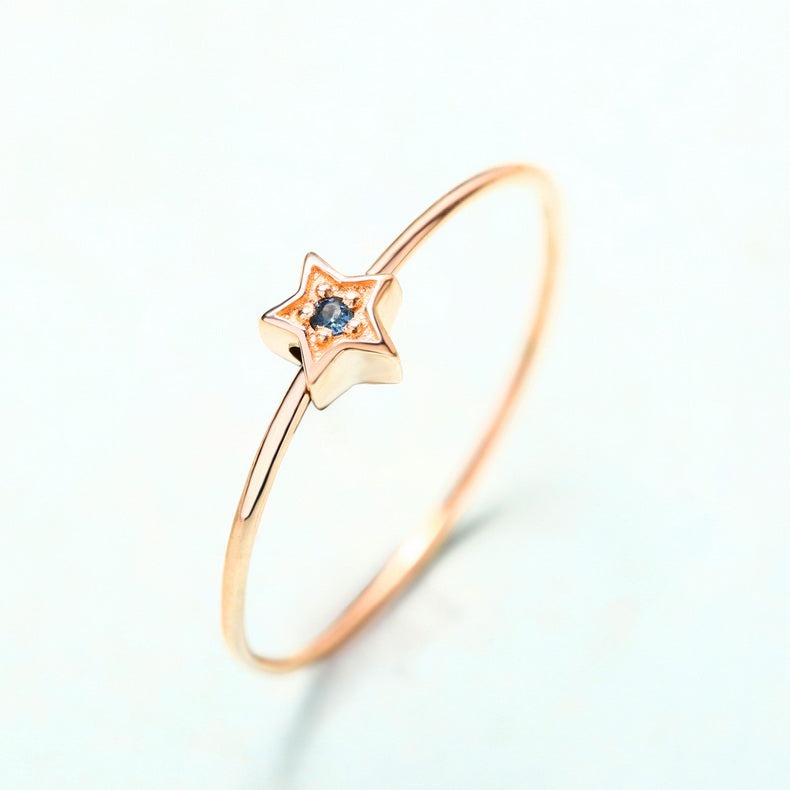 Solitaire Star Round Blue Sapphire Ring in 14K Rose Gold