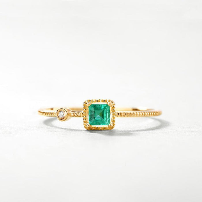 Princess Cut Emerald Round Diamond Accent Ring in 14K Yellow Gold