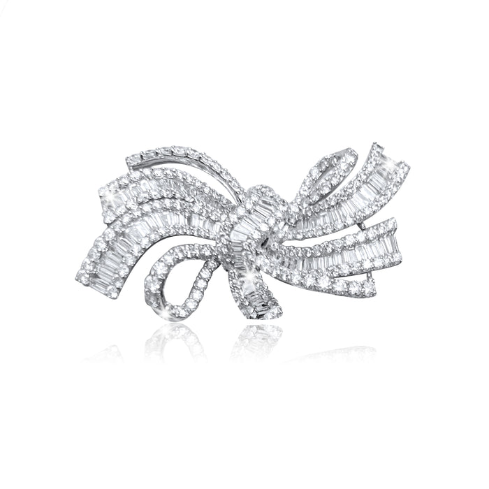 Twisted 218 Round Diamonds Earrings in 18K White Gold
