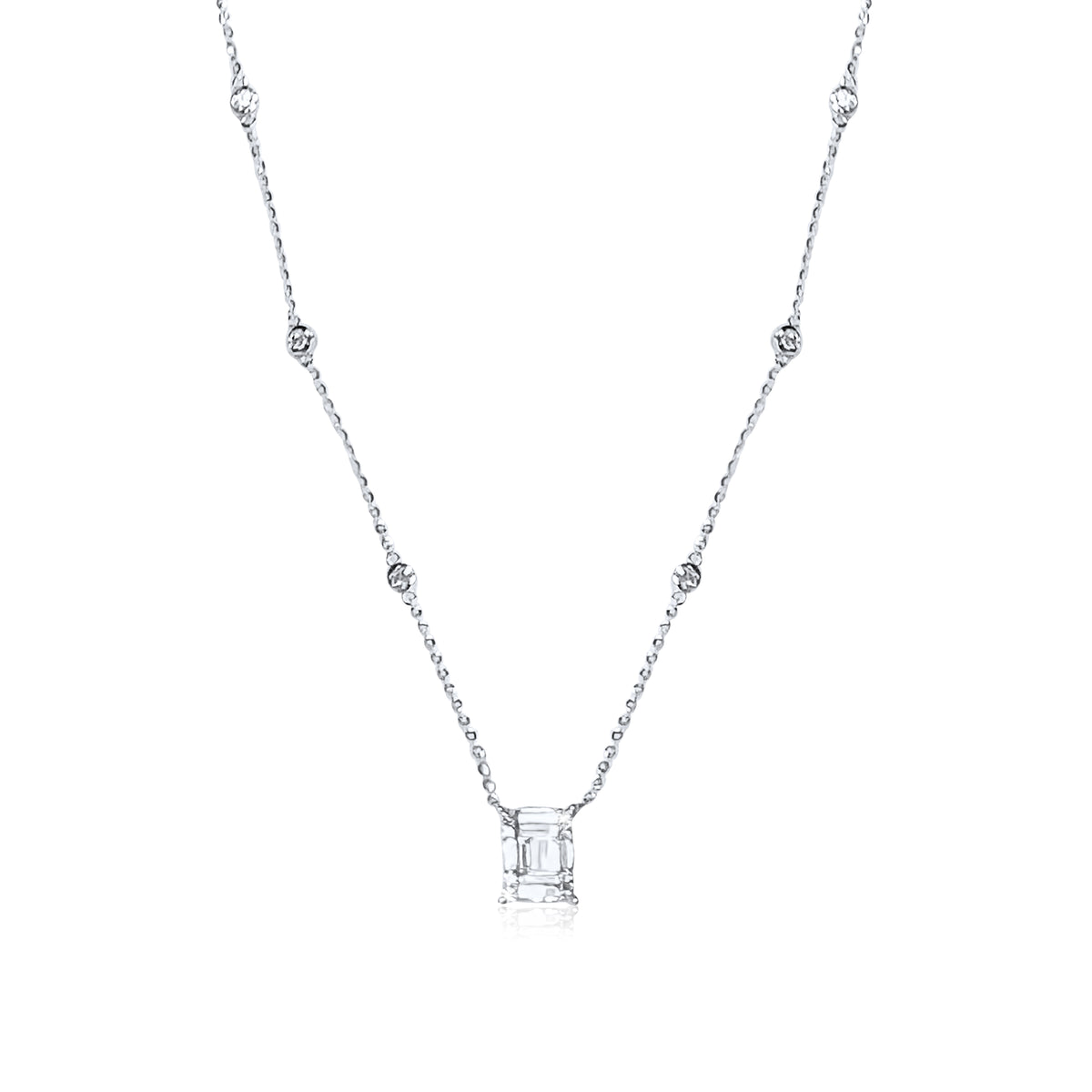 Round Diamond Necklace in 18K Yellow Gold