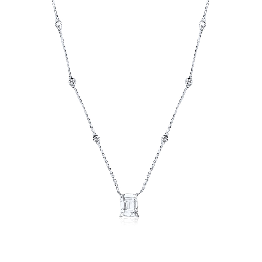 Round Diamond Necklace in 18K Yellow Gold