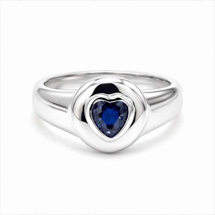Elegant 14K White Gold Heart-Shaped Sapphire Ring