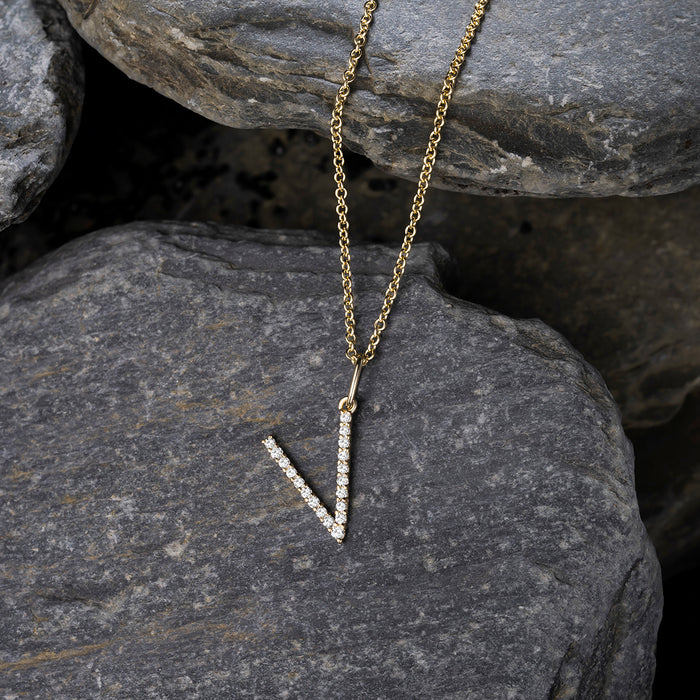 Diamond Letter V Pendant Necklace in 14K Yellow Gold