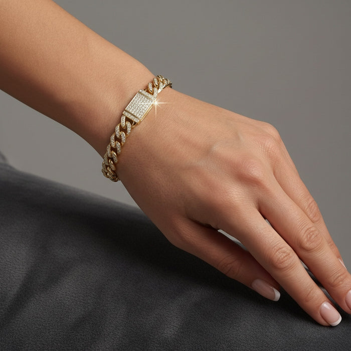 Cuban Link Round Diamond Bracelet in 14K Yellow Gold