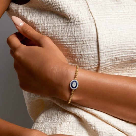 Oval Centerpiece Beaded Bangle Bracelet in 14K Gold