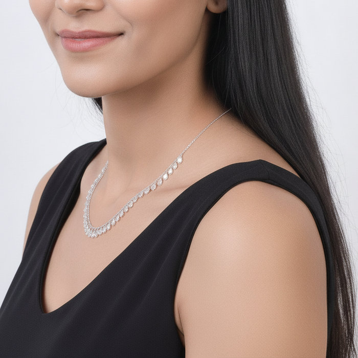 Oval Shape Diamond Cut Necklace in 18K White Gold