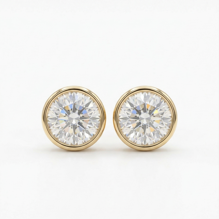Round Diamond 14K Yellow Gold Stud Earrings