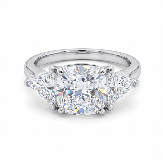 Cushion Cut Engagement Ring in 18K Gold
