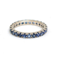 Beautifully Shades Blue Sapphire 14K Diamond Band Ring