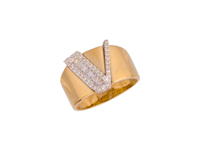 V Initial Baguette Diamond Cigar Ring
