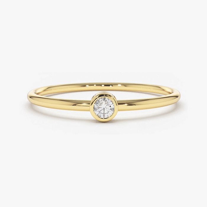 Solitaire Bezel Diamond Ring in 14K Yellow Gold