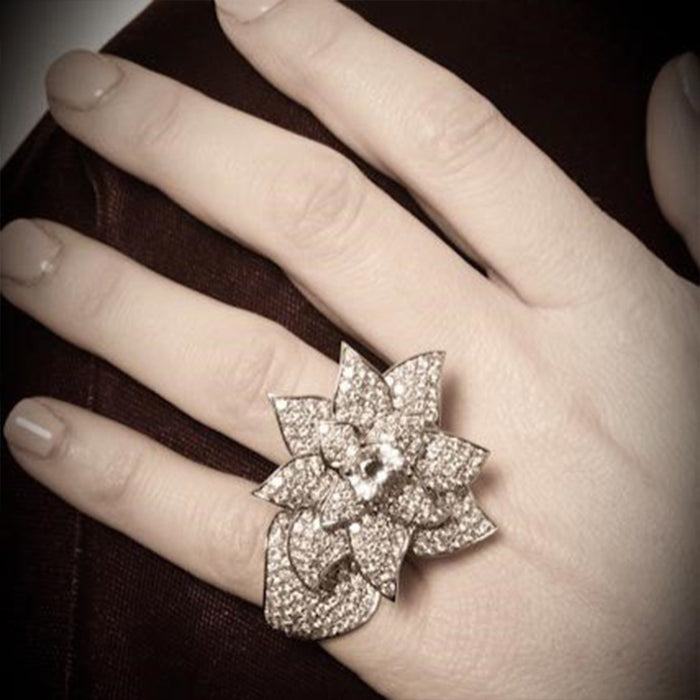 Double Finger Flower Diamond Ring in 18K White Gold