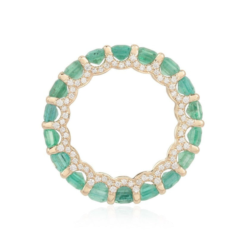 Emerald Diamond Scalloped Circle Ring in 14K Yellow Gold