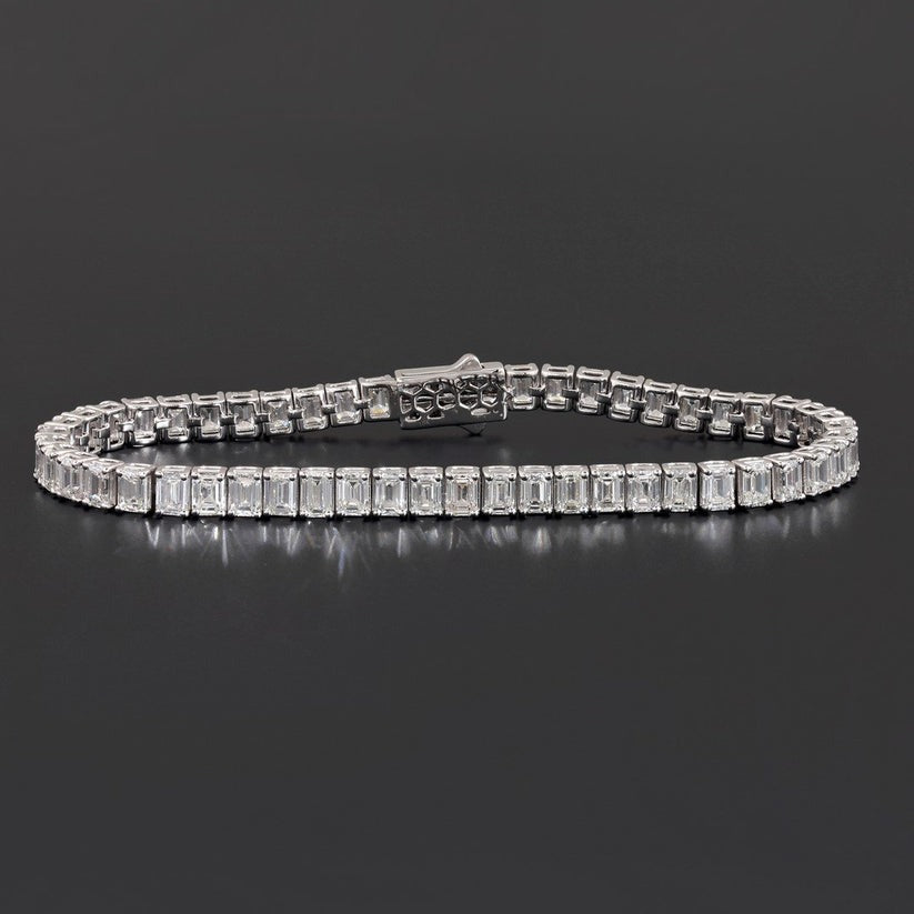 Contemporary Shine Diamond Tennis Bracelet in 18K Yellow Gold