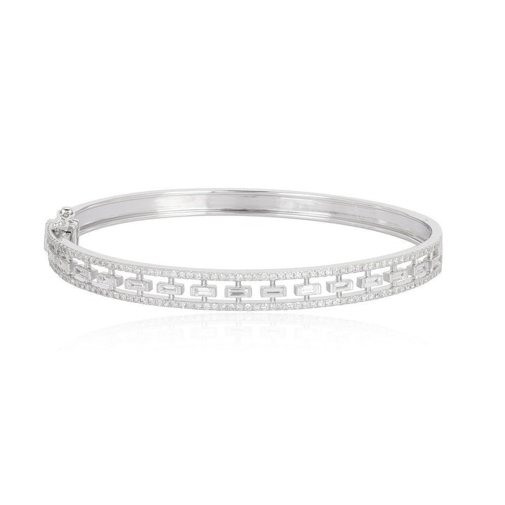 Diamond Link Pattern Bangle Bracelet in 14K White Gold