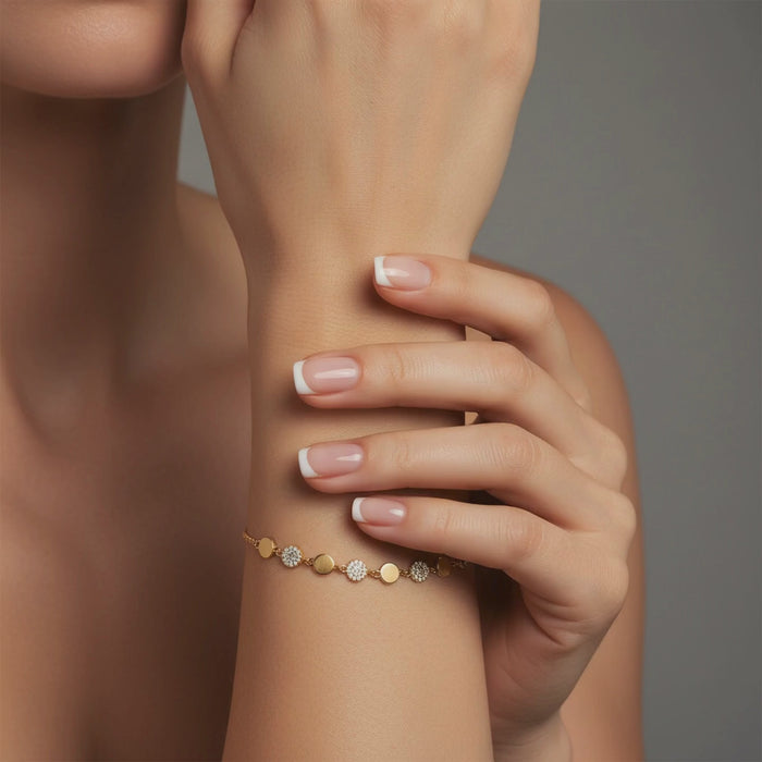 Diamond Disc Bracelet in 14K Yellow Gold