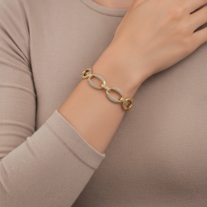 Bold Oval Link Pave Bracelet in 14K Yellow Gold