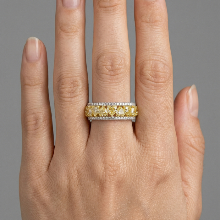 Brilliant Yellow Diamond Band Ring in 18K White Gold
