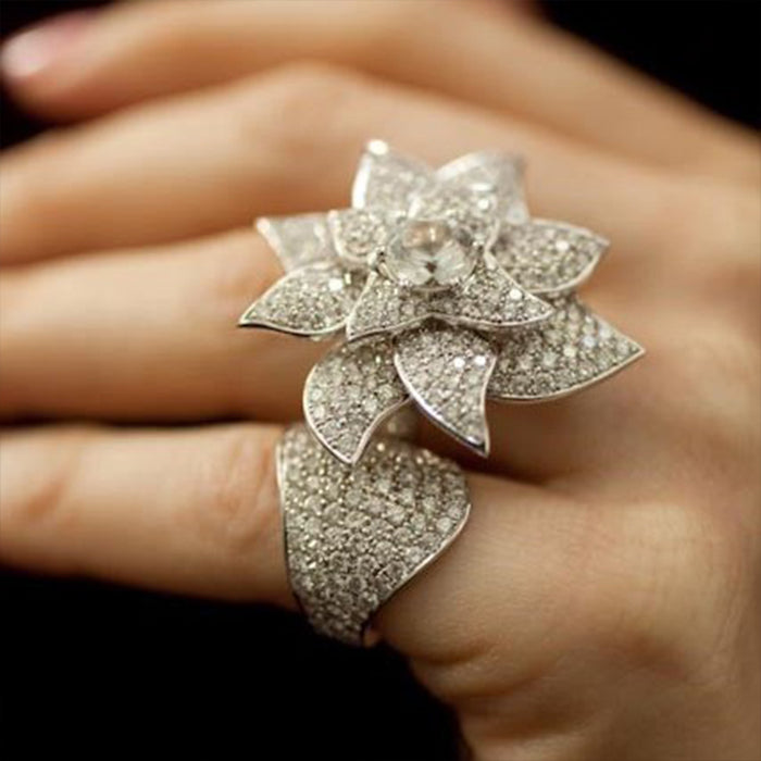 Double Finger Flower Diamond Ring in 18K White Gold